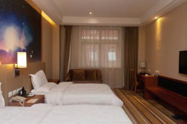 Room 7 of 7