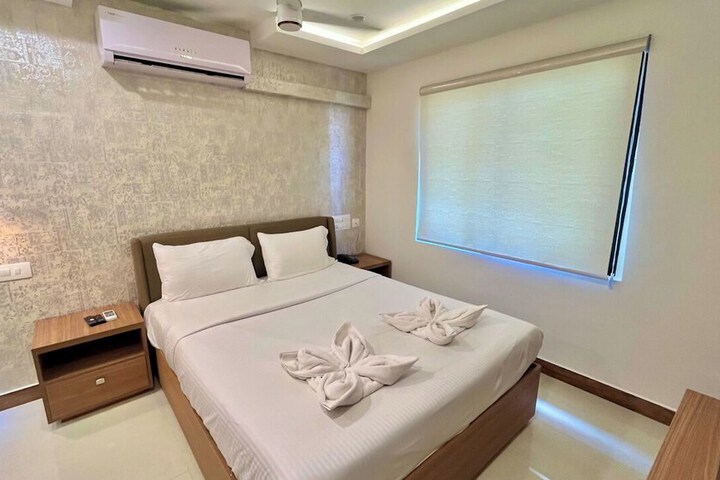 Room 72 of 97