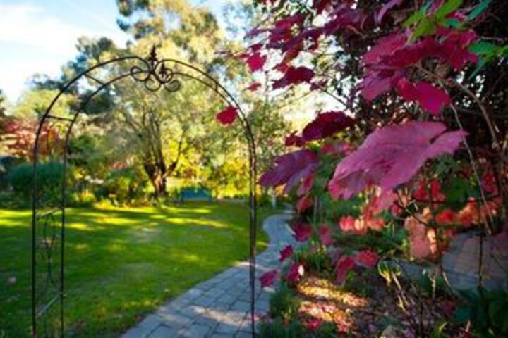 Hotel Exterior 3 of 7