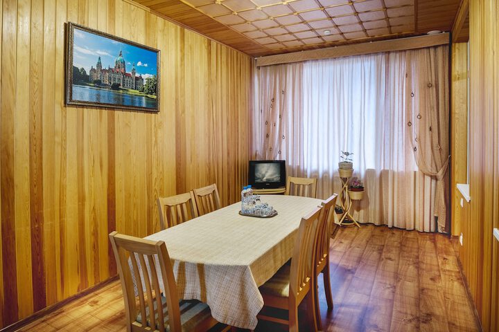 Room 22 of 63