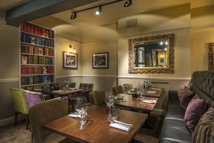 Dining 47 of 71