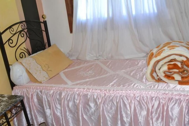 Room 4 of 30