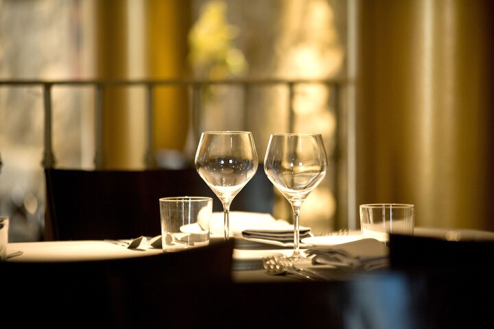 Dining 17 of 20