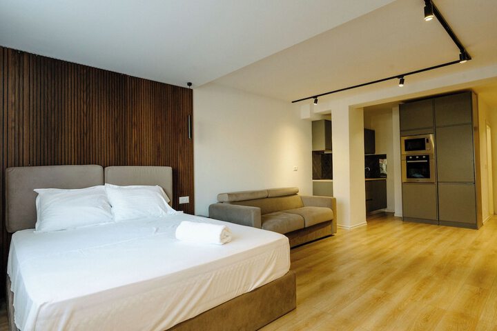 Room 28 of 50