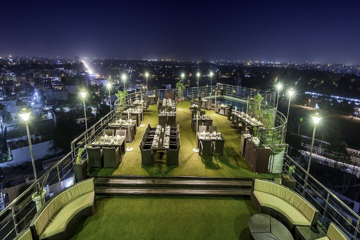 Terrace/Patio 55 of 60