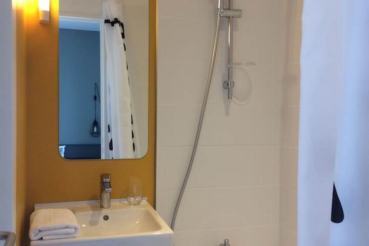 Clean Restrooms