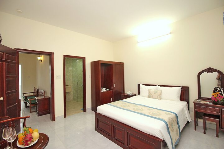 Room 30 of 151