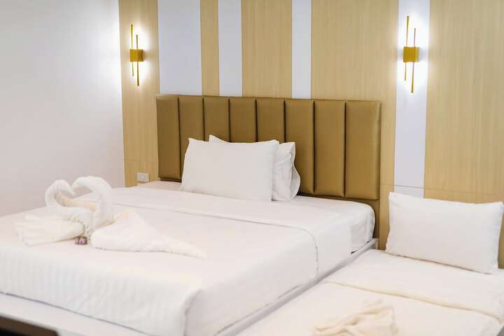 Room 62 of 154