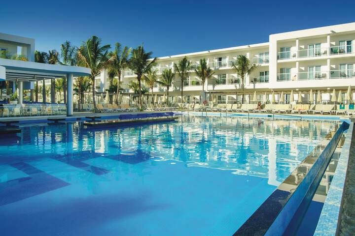 Pool 22 of 66