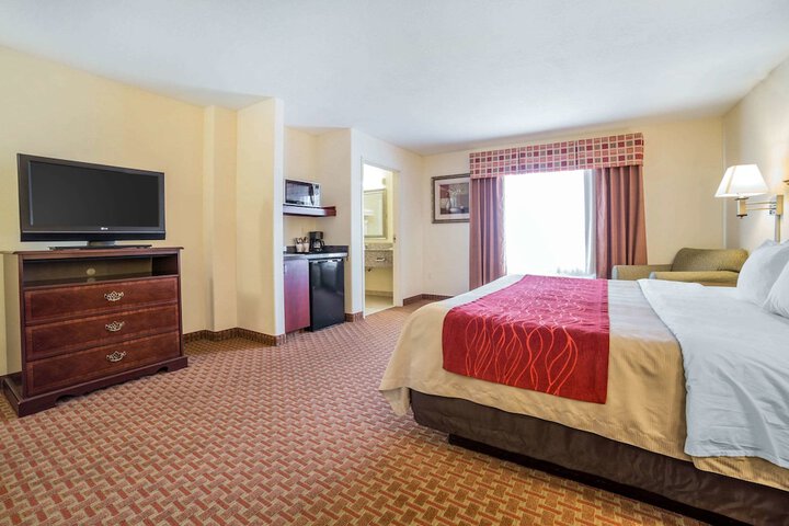 Room 13 of 37