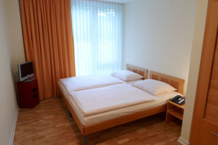 Room 16 of 58