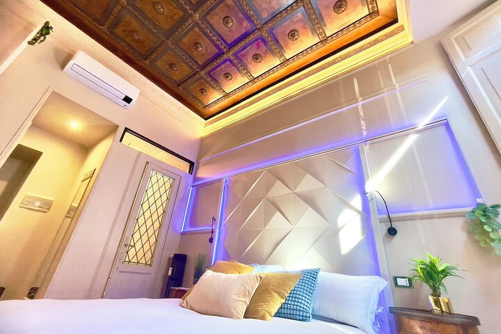 Room 15 of 30