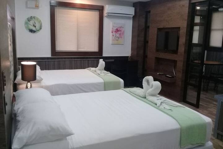 Room 14 of 43