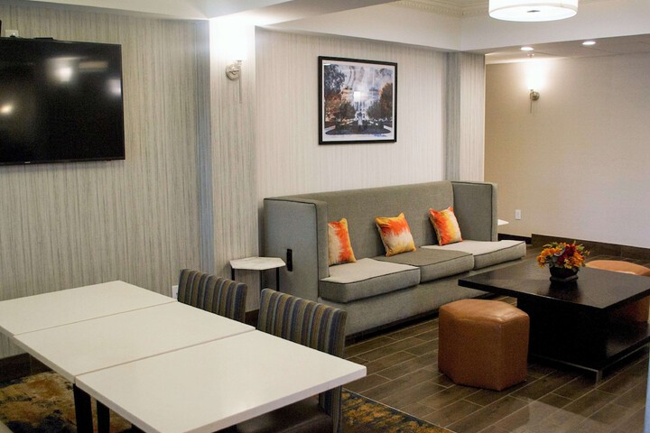 Hotel Interior 4 of 56