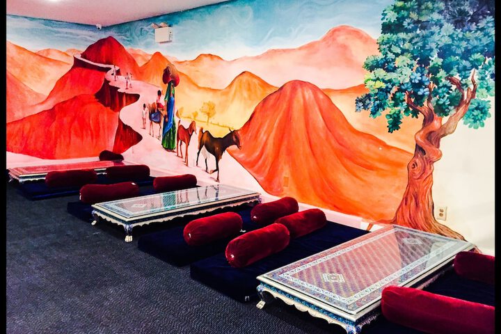 Lounge 18 of 20