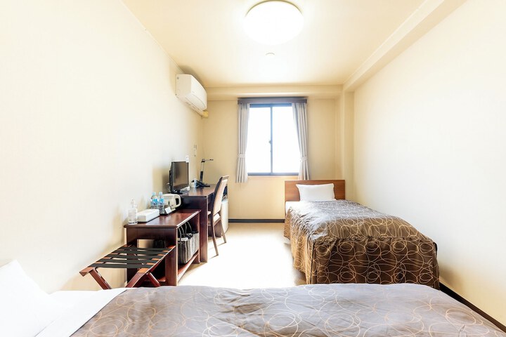 Room 50 of 91