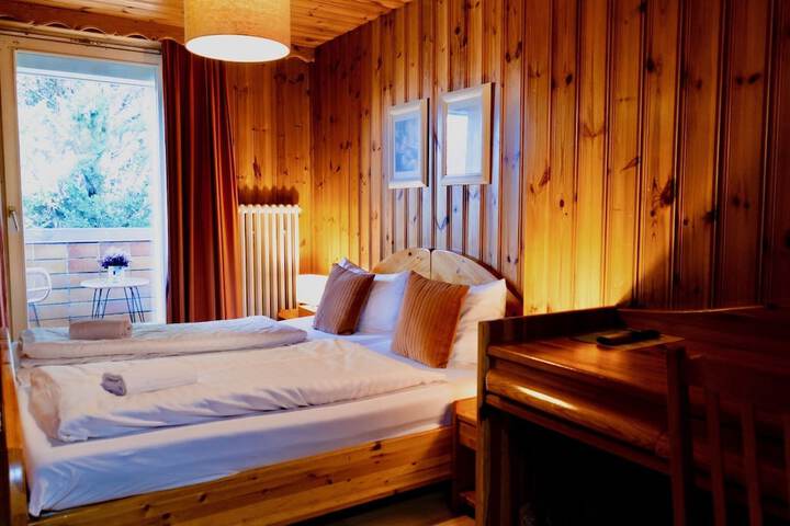 Hotel Interior 57 of 157