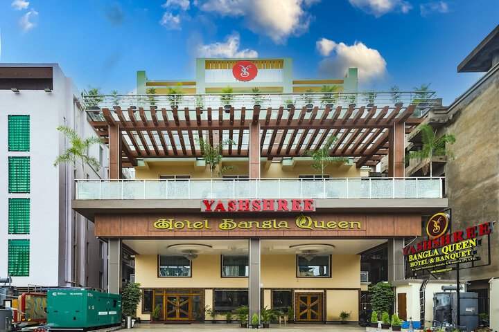 Yashshree Bangla Queen