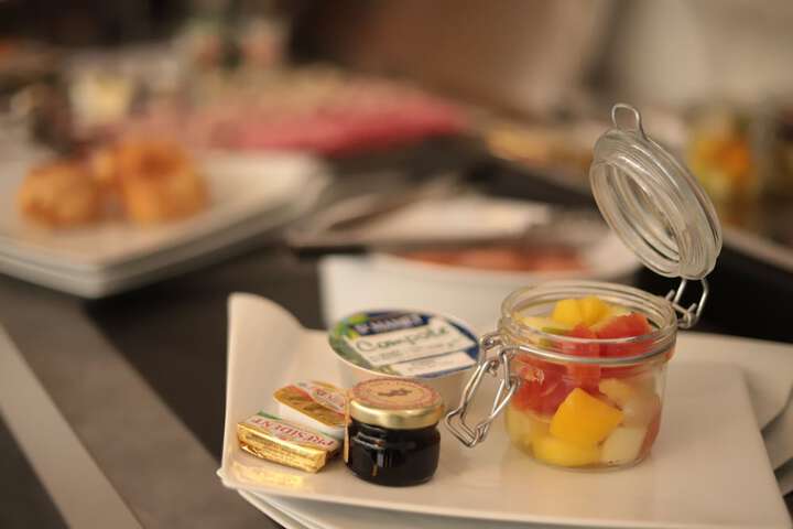 Breakfast/Coffee Service 64 of 74