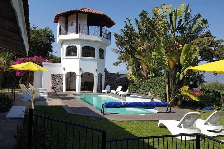 Pool 9 of 22