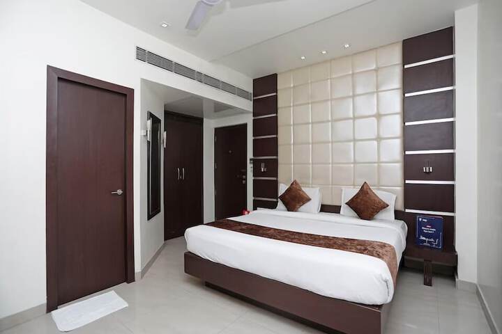 Room 15 of 29