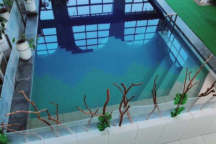 Pool 58 of 87