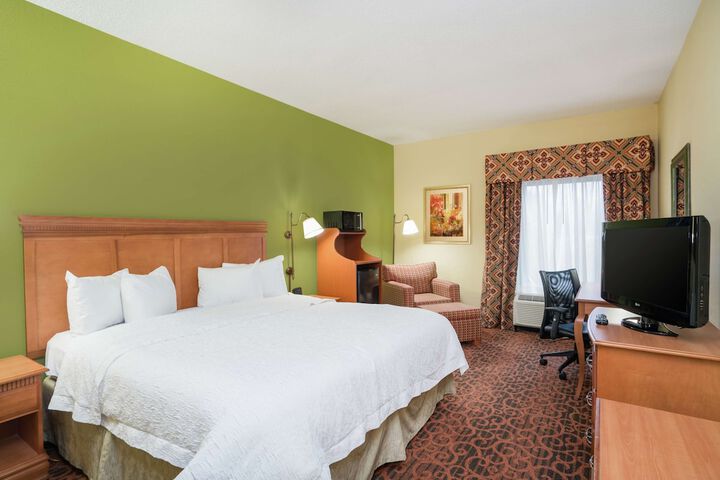 1 King Bed (18 of 21)