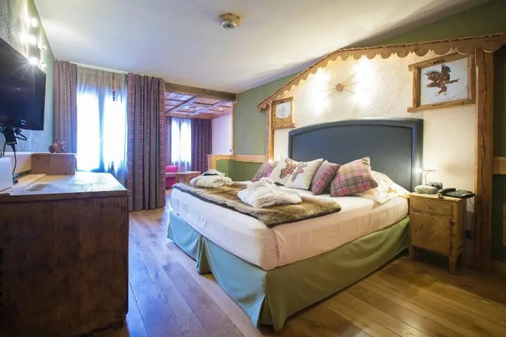 guest_rooms