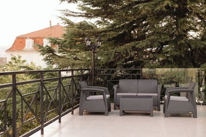 Terrace/Patio 11 of 16