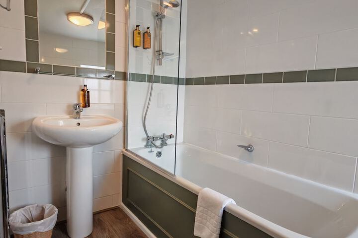 Bath Interior