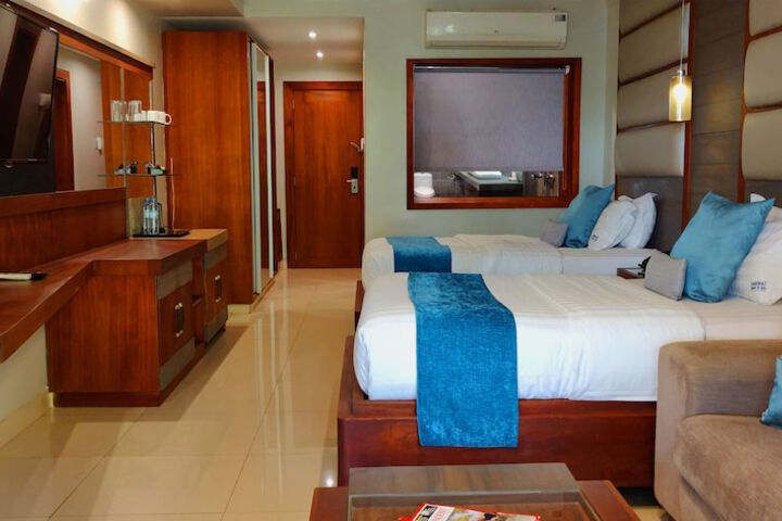 Room 29 of 117