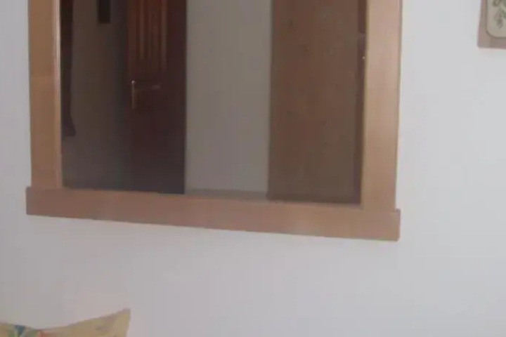 Room 7 of 15