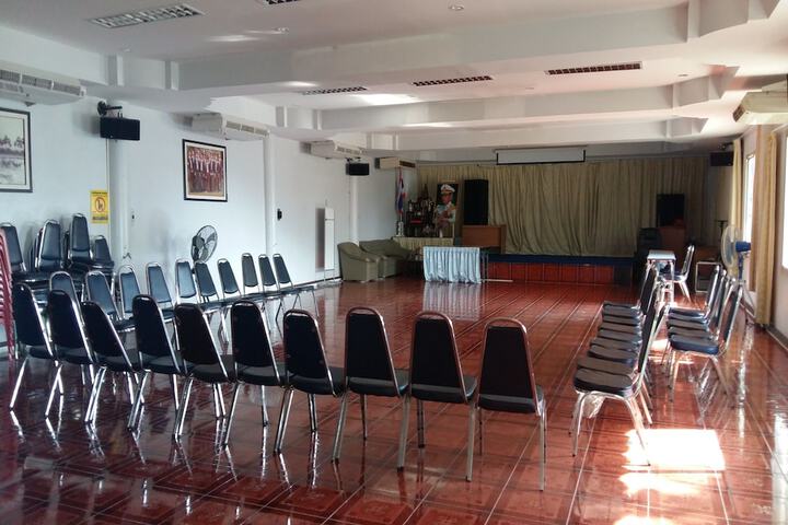 Ballroom/Hall 18 of 28