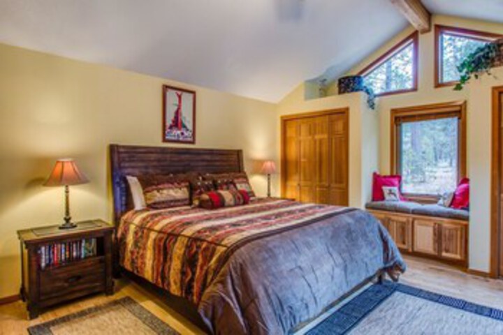 Room 40 of 46