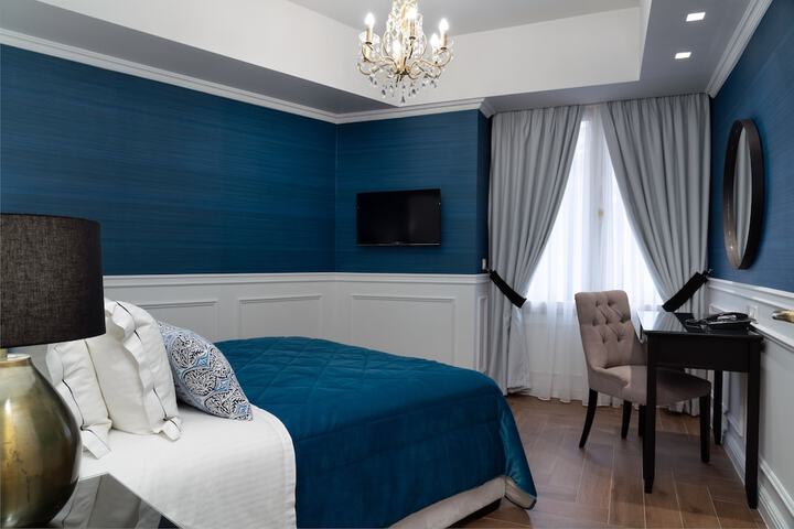 Room 19 of 63