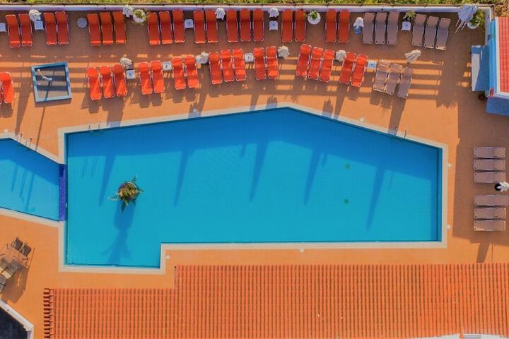 Pool 56 of 161