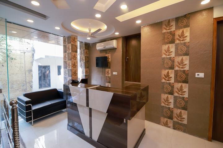 Hotel Interior 4 of 11