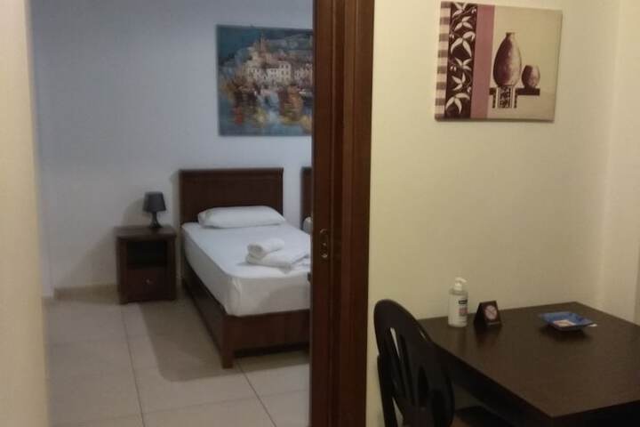 Room 5 of 70