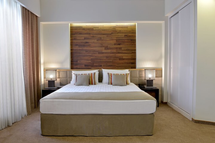 Room 22 of 60