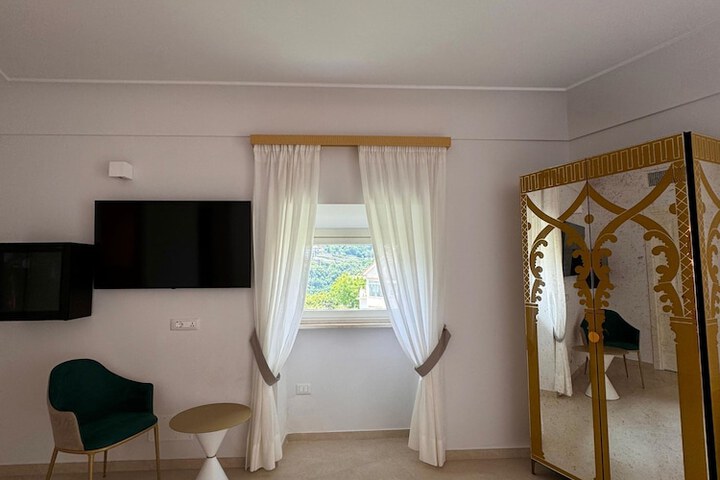 Room 30 of 88