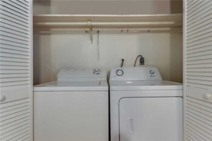 Laundry 9 of 31