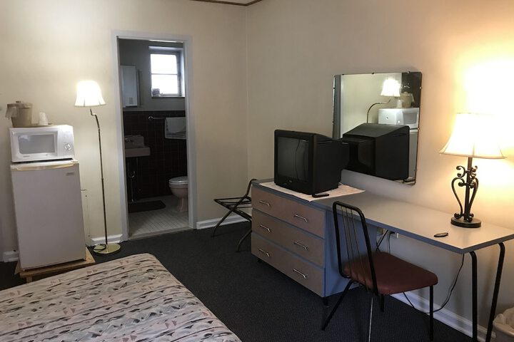 Room 7 of 23