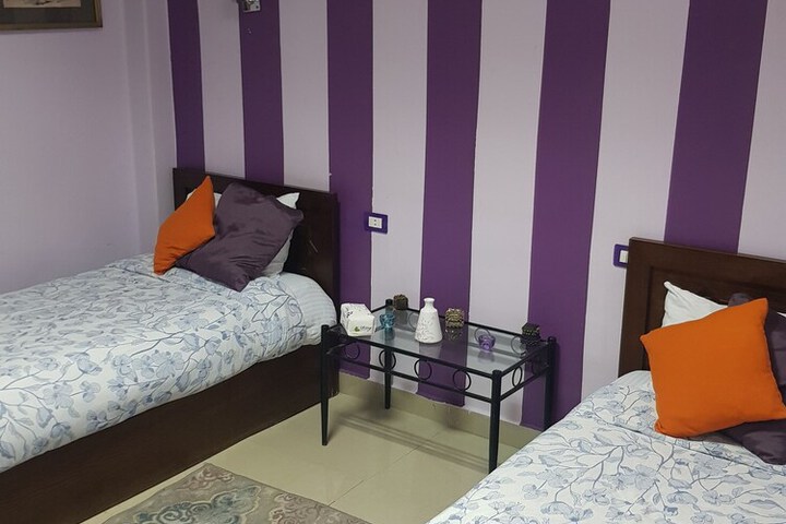 Room 13 of 38