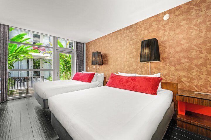 Double Superior King Bed (6 of 18)