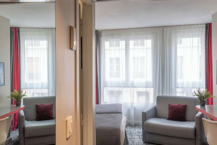 Room 15 of 43