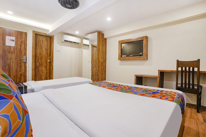 Room 22 of 27