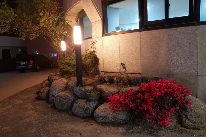 Property Grounds 86 of 88