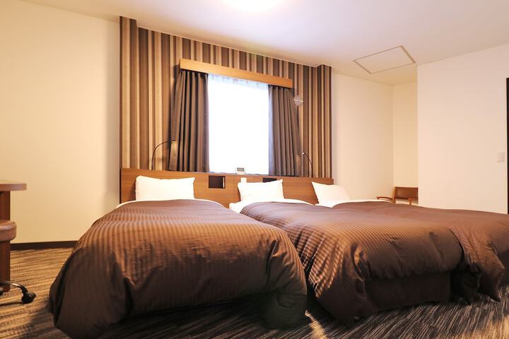 Room 15 of 112