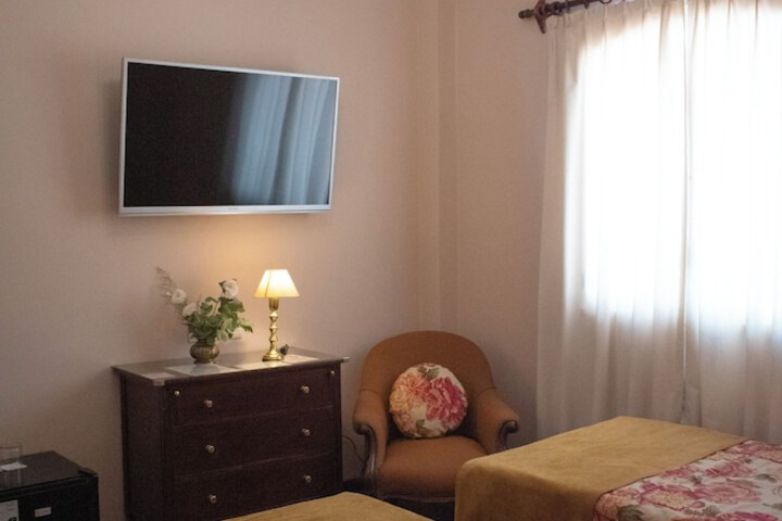 Room 47 of 119