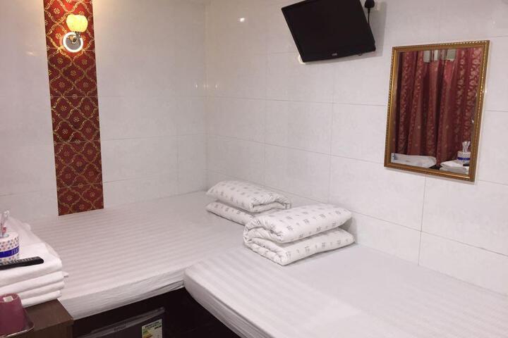 Mulberry hotel